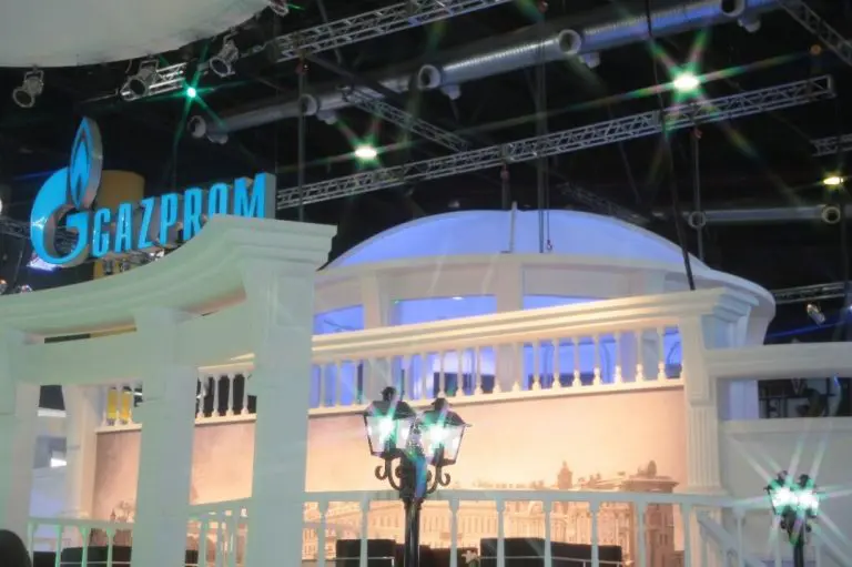 Gazprom’s net profit drops