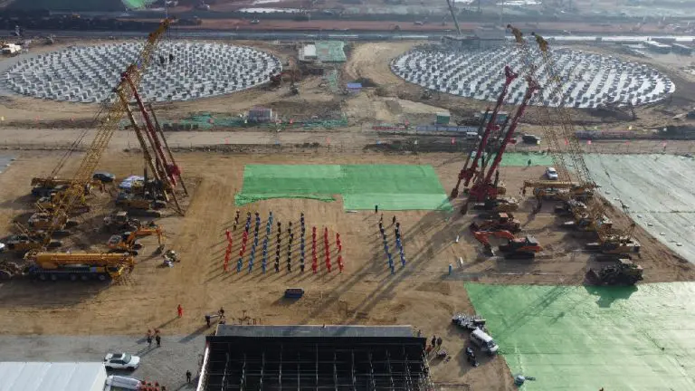 China's Sinopec starts work on Longkou LNG import terminal