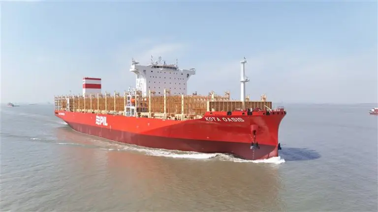 PIL adds new LNG-fueled containership to its fleet