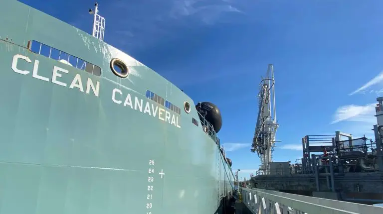 Seaside’s LNG bunkering barge wraps up 200th operation
