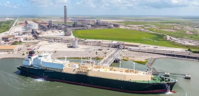 Cheniere to introduce feed gas to second Corpus Christi expansion train