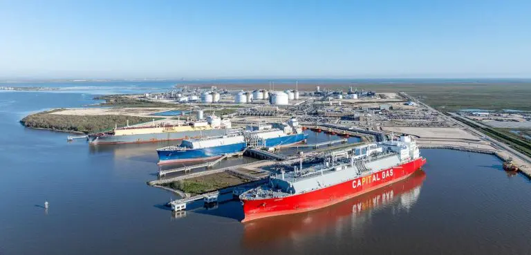 Cheniere aims to start construction on Sabine Pass LNG expansion in late 2026
