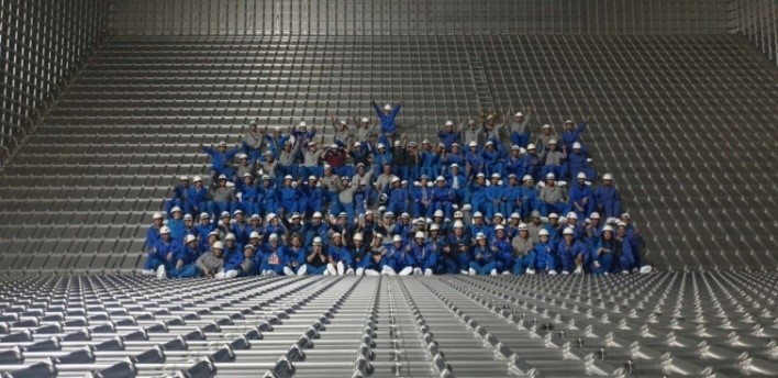 Teams from Jiangnan Shipyard, Gabadi and GTT inside the 18,600 cbm tank