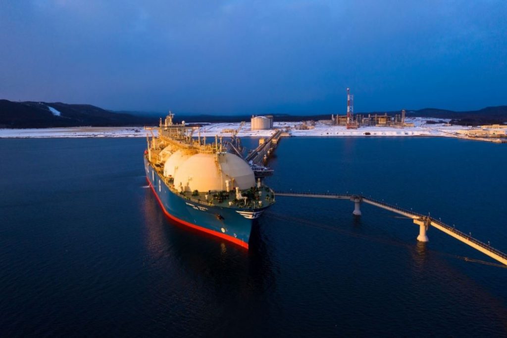 Russia’s Sakhalin plant loads milestone LNG cargo