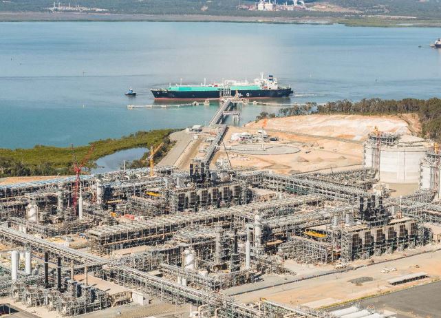 Santos reports lower revenue, production
