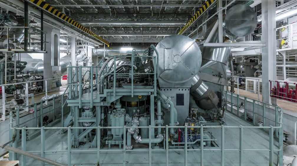 LNG-powered engine (Image: Volkswagen)