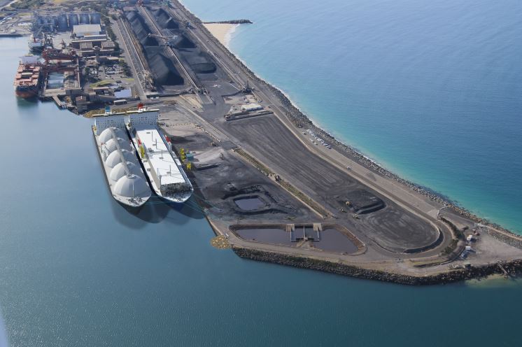 Japanese duo exit Australian Port Kembla FSRU project