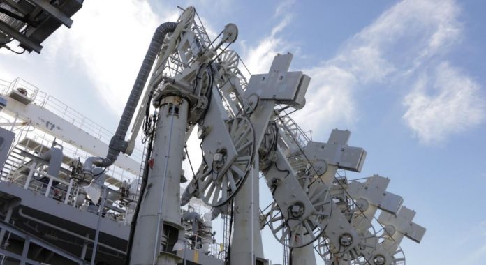 US weekly LNG exports rise, Henry Hub down