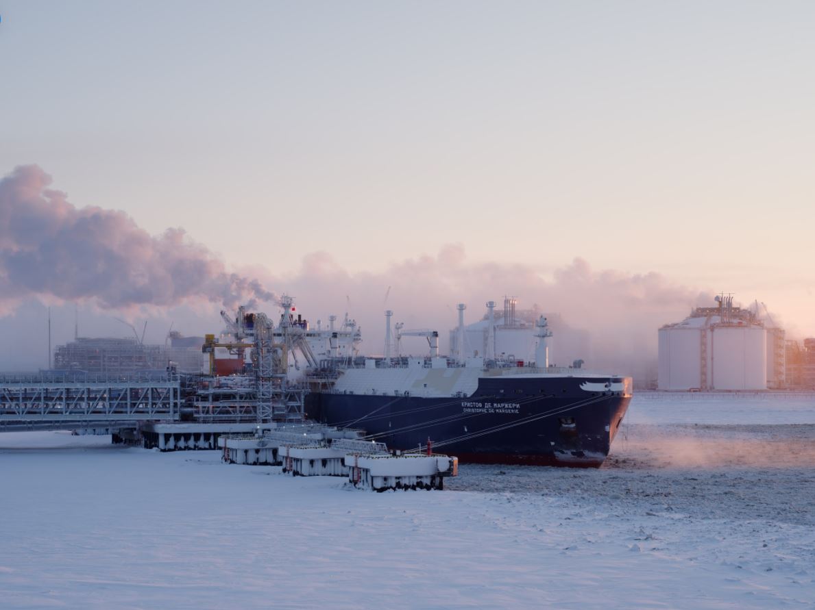 Russia's Novatek plans hydrogen-powered LNG production