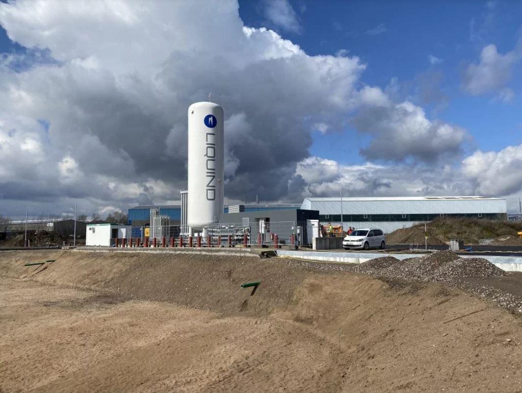 Liquind launches three new German LNG filling stations