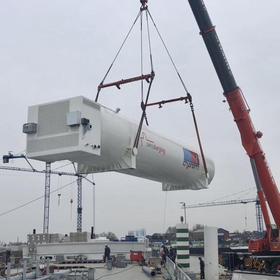 Somtrans to start using two LNG-powered inland vessels on Rhine