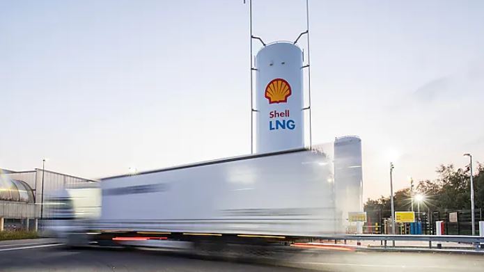 Shell adds four new LNG filling stations in Germany