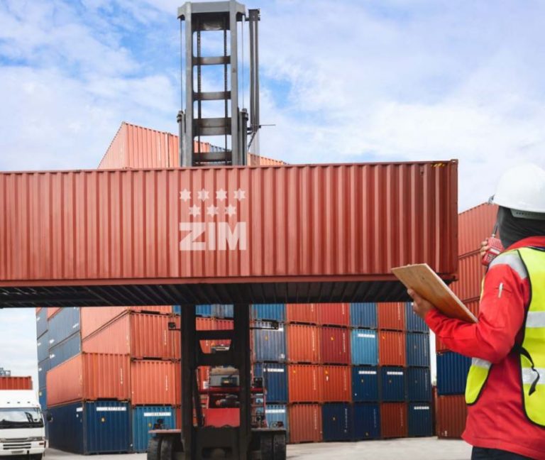 Zim charters five new LNG-powered containerships from Seaspan