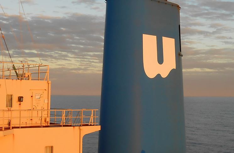 Japanese firms team up to build LNG-powered limestone carrier