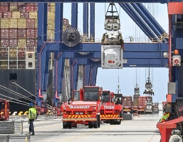DNG says gets South Africa's first LNG shipment