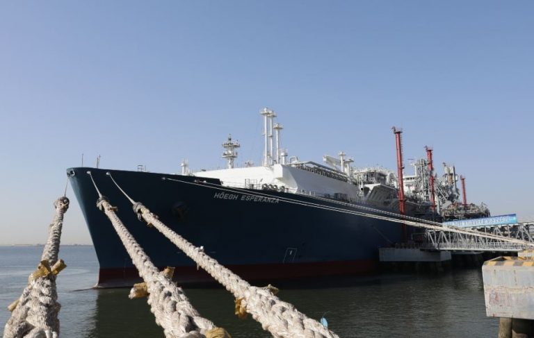 Hoegh LNG inks two German FSRU charter contracts