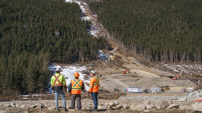 LNG Canada pipeline 69 percent complete