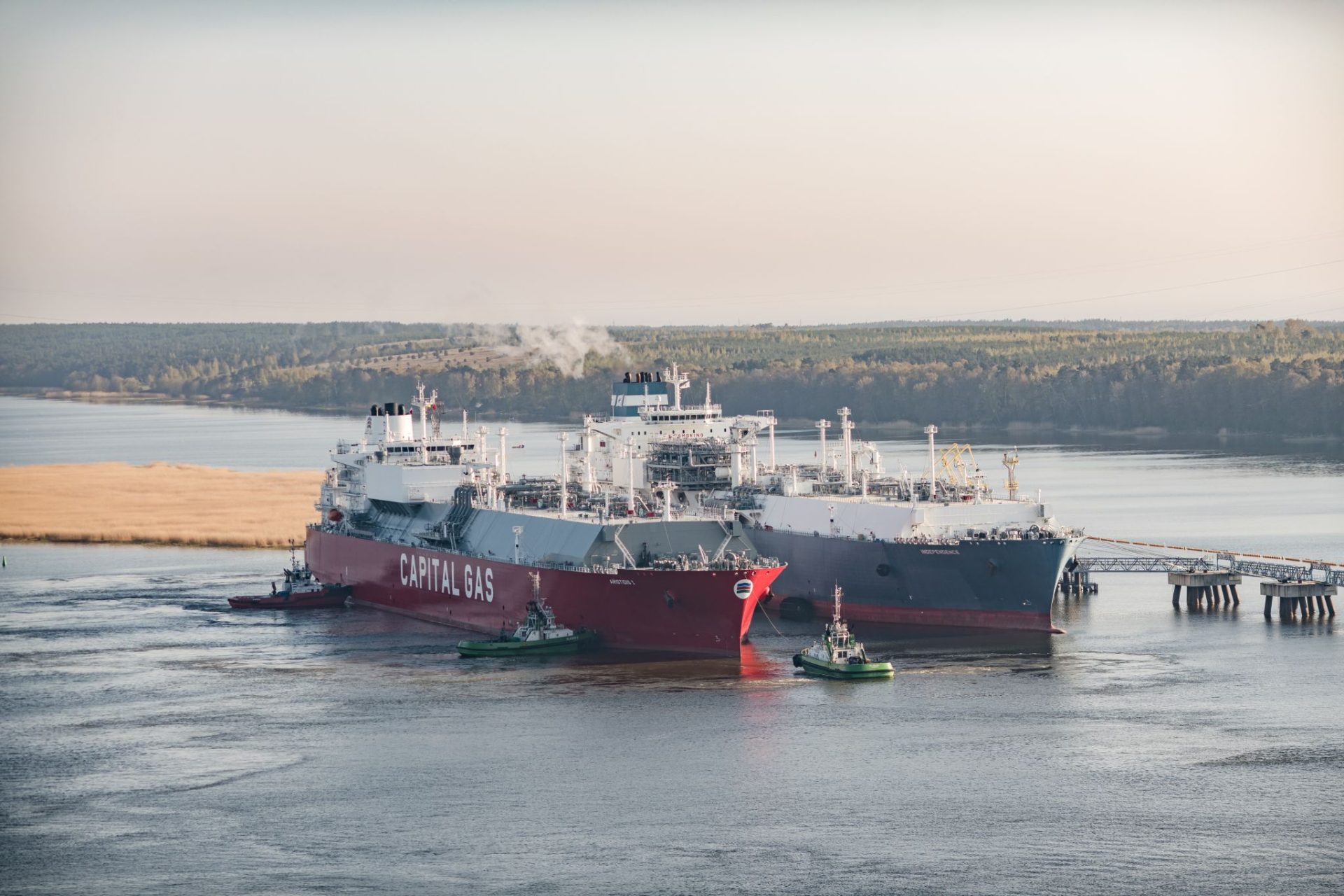 PGNiG, Latvenergo book long-term capacity at Lithuanian FSRU