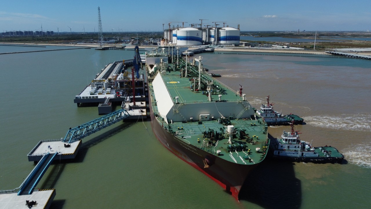 Qatargas delivers commissioning cargo to CNOOC's new LNG terminal in China