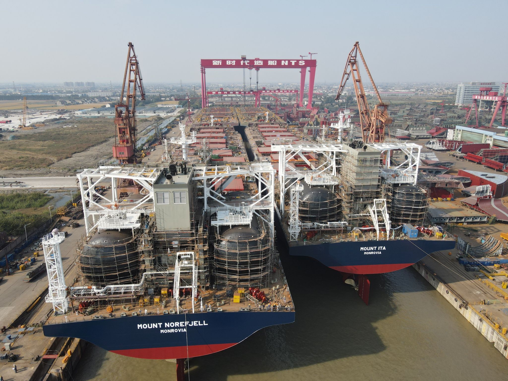 Himalaya Shipping's LNG-powered bulkers launched in China