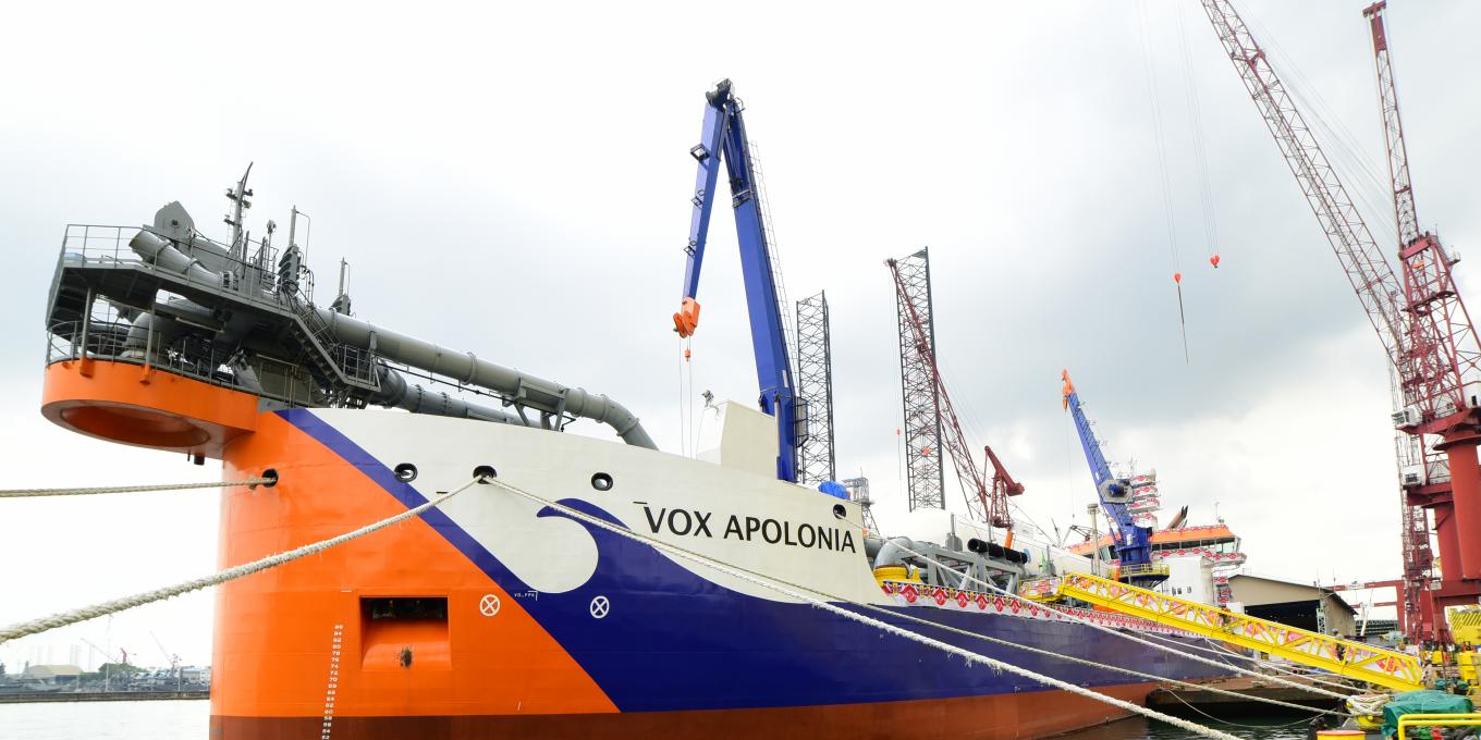 Keppel O&M hands over second LNG-fueled dredger to Van Oord