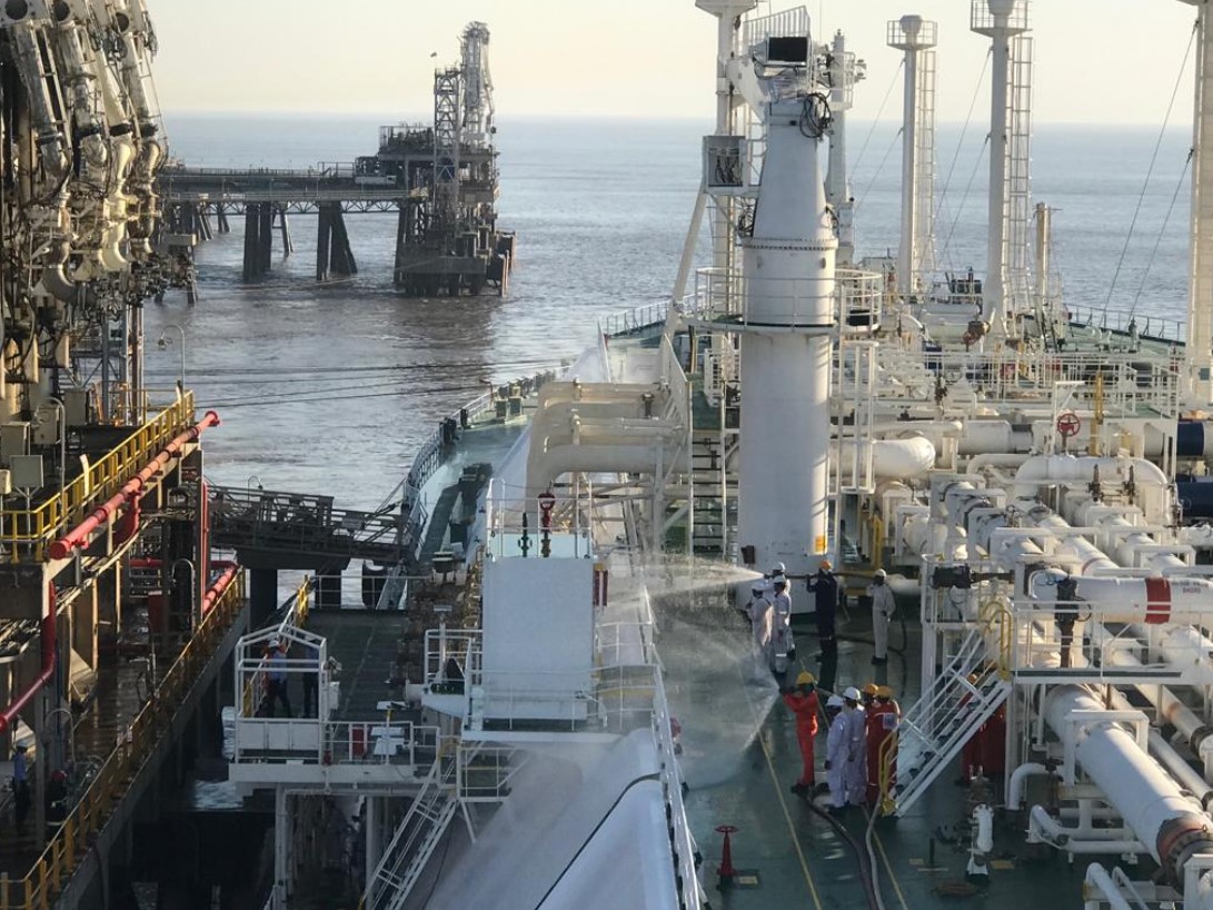 Petronet expects India's LNG imports to rise due to lower prices