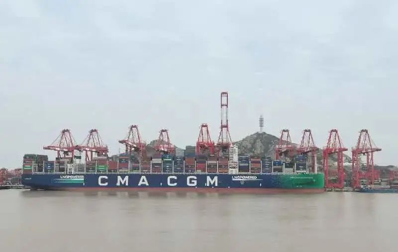 SSES completes 30th Shanghai LNG bunkering operation