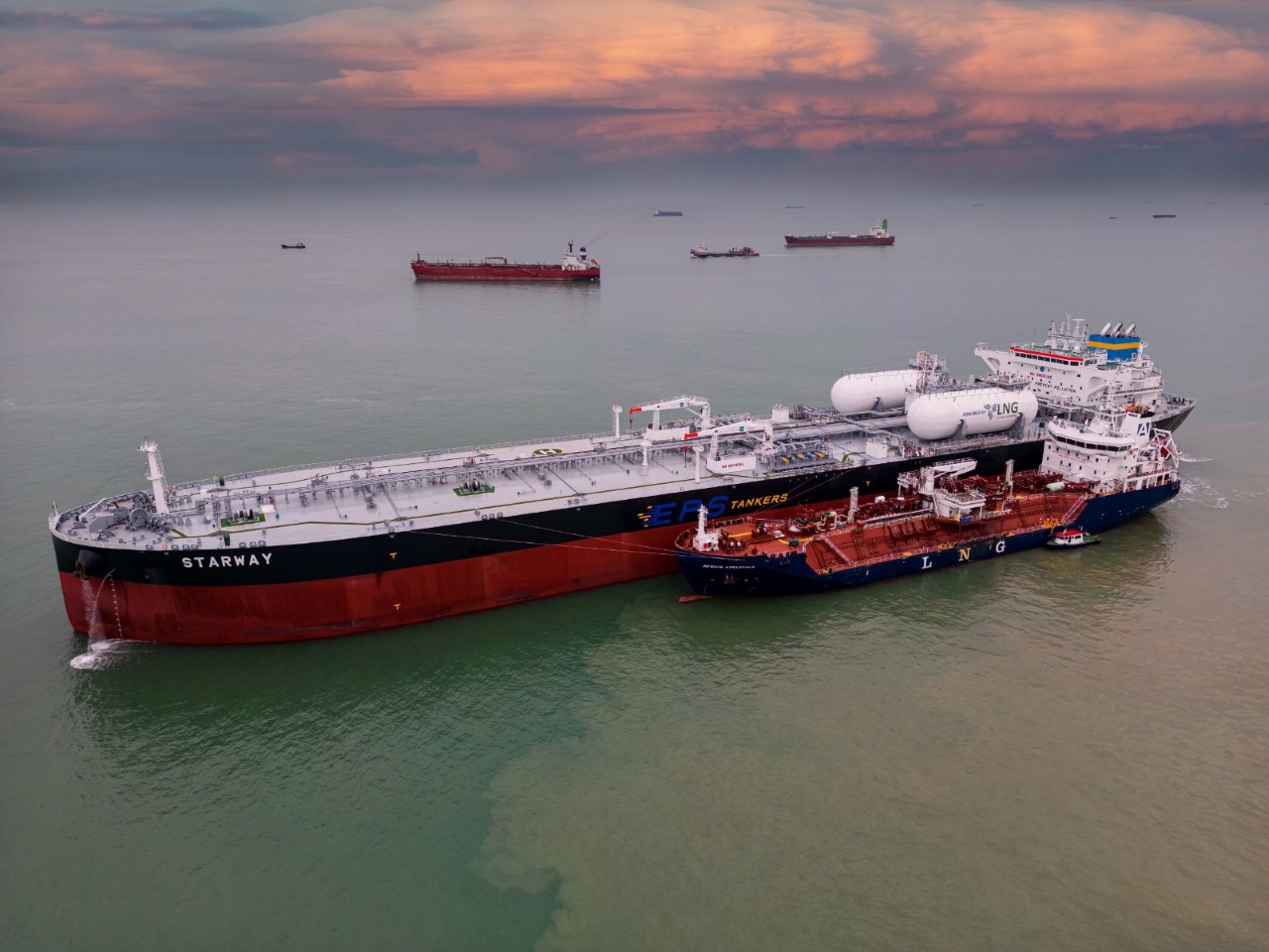 EPS orders LNG-powered tankers in China