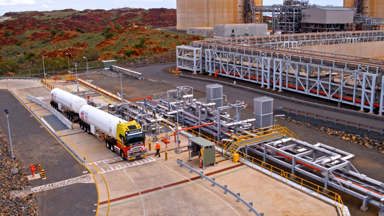 Woodside hits Pluto LNG truck loading milestone