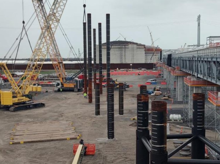 Venture Global Plaquemines LNG to start production in mid-2024