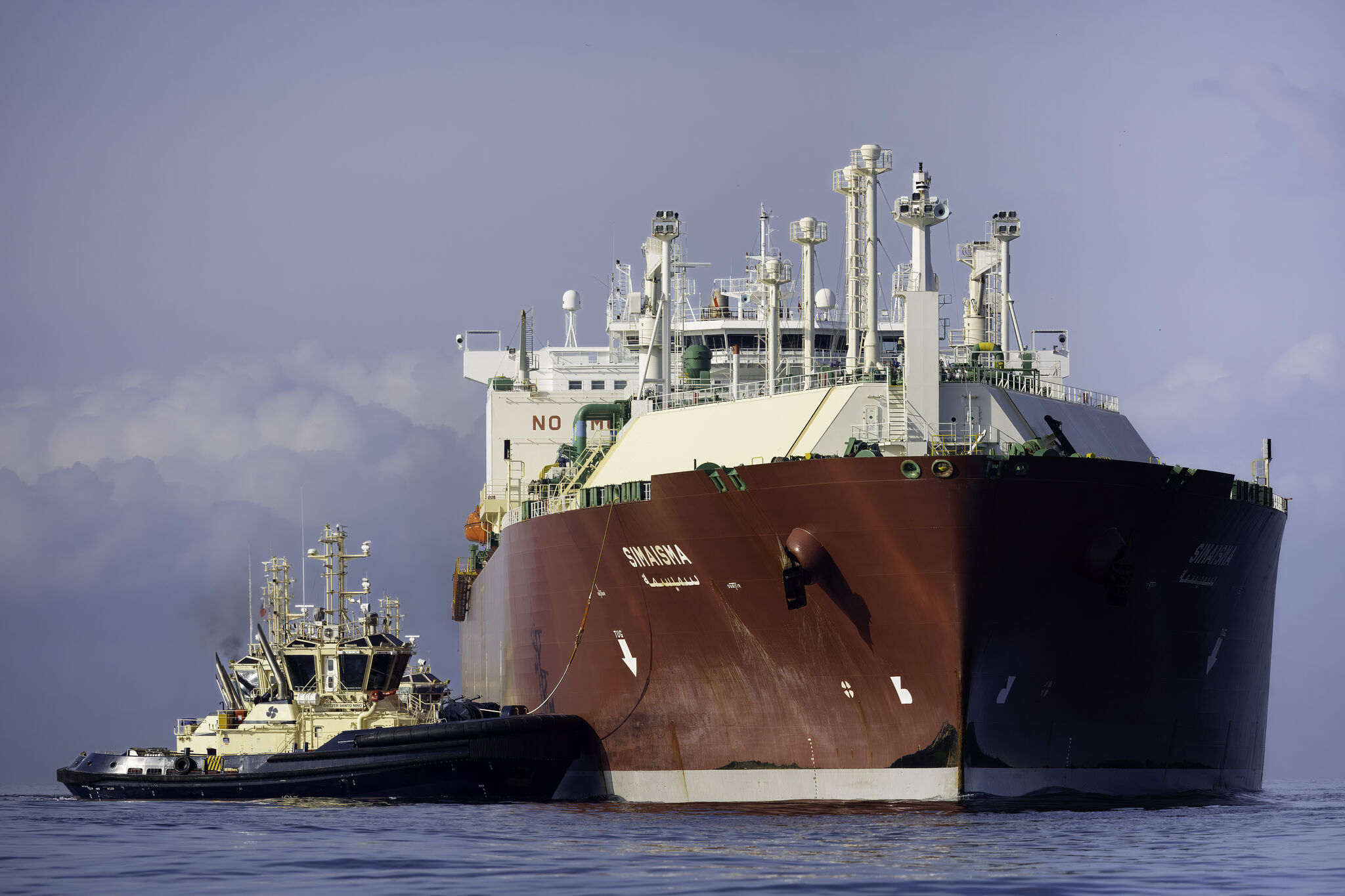 First Gen’s Batangas FSRU gets first Qatari LNG cargo