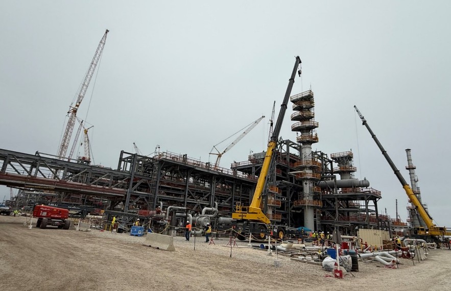 Corpus Christi LNG expansion project 80 percent complete