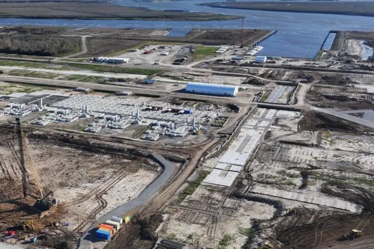 Wood bags Louisana LNG pipeline gig from Woodside