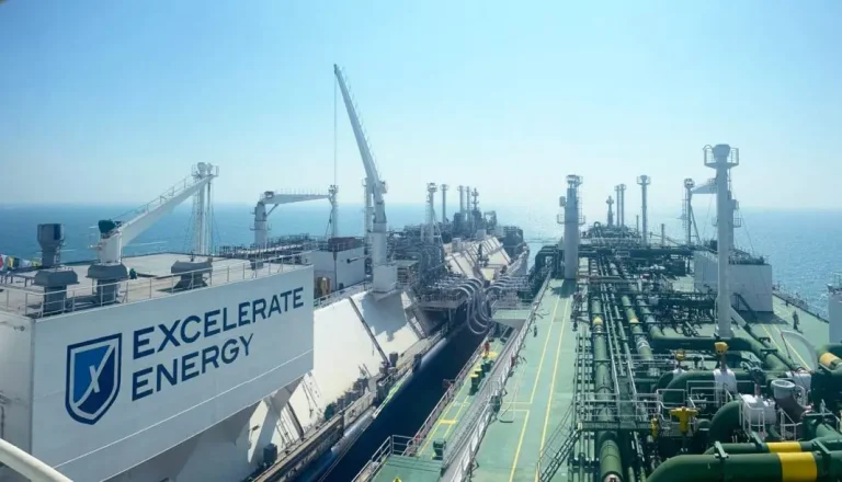 Excelerate says purchased LNG carier set for FSRU conversion