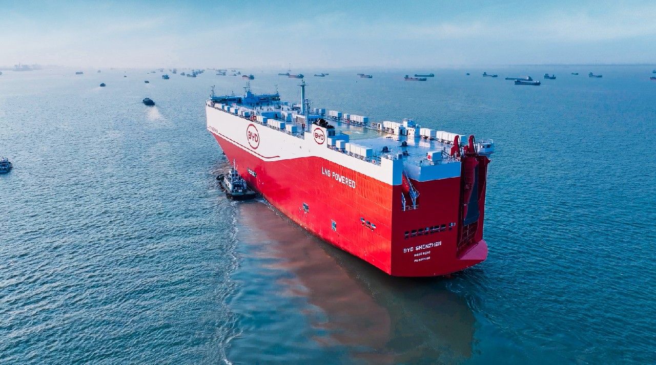 Singapore LNG bunkering volumes down in July