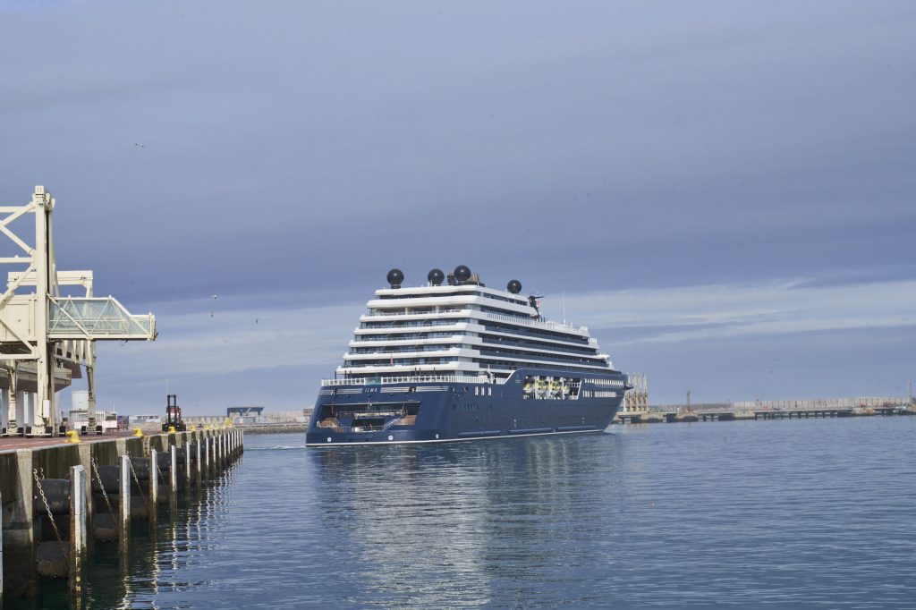 Molgas expands LNG bunkering network to Portugal