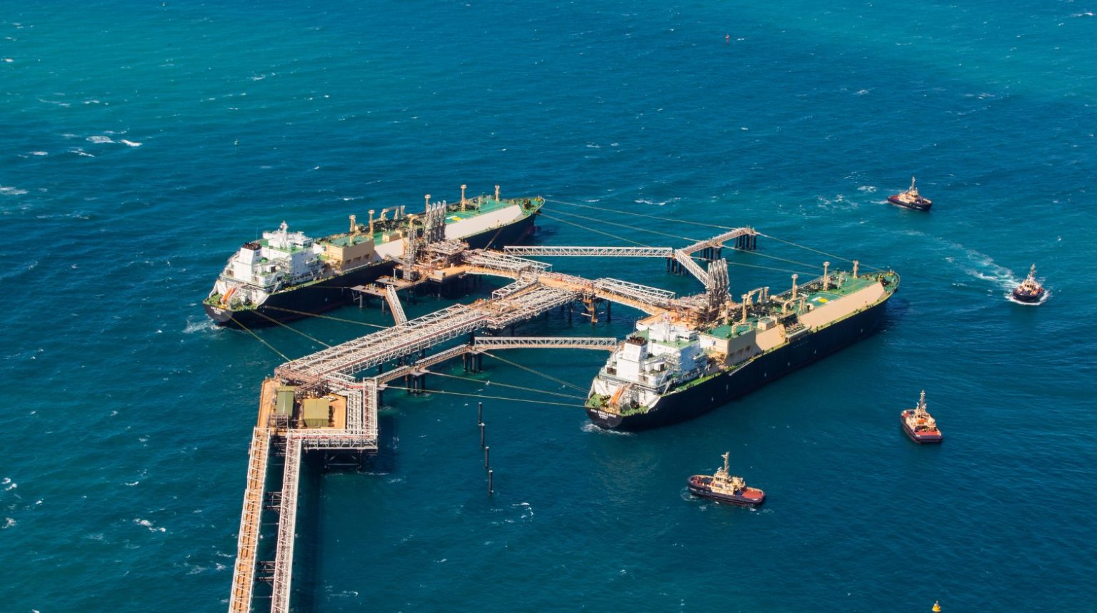 Australian LNG export revenue down in August