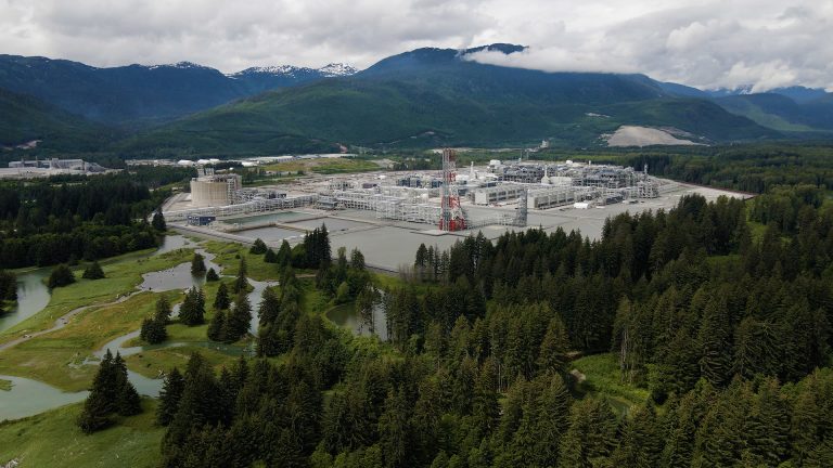 EIG's MidOcean to buy LNG Canada stake from Petronas