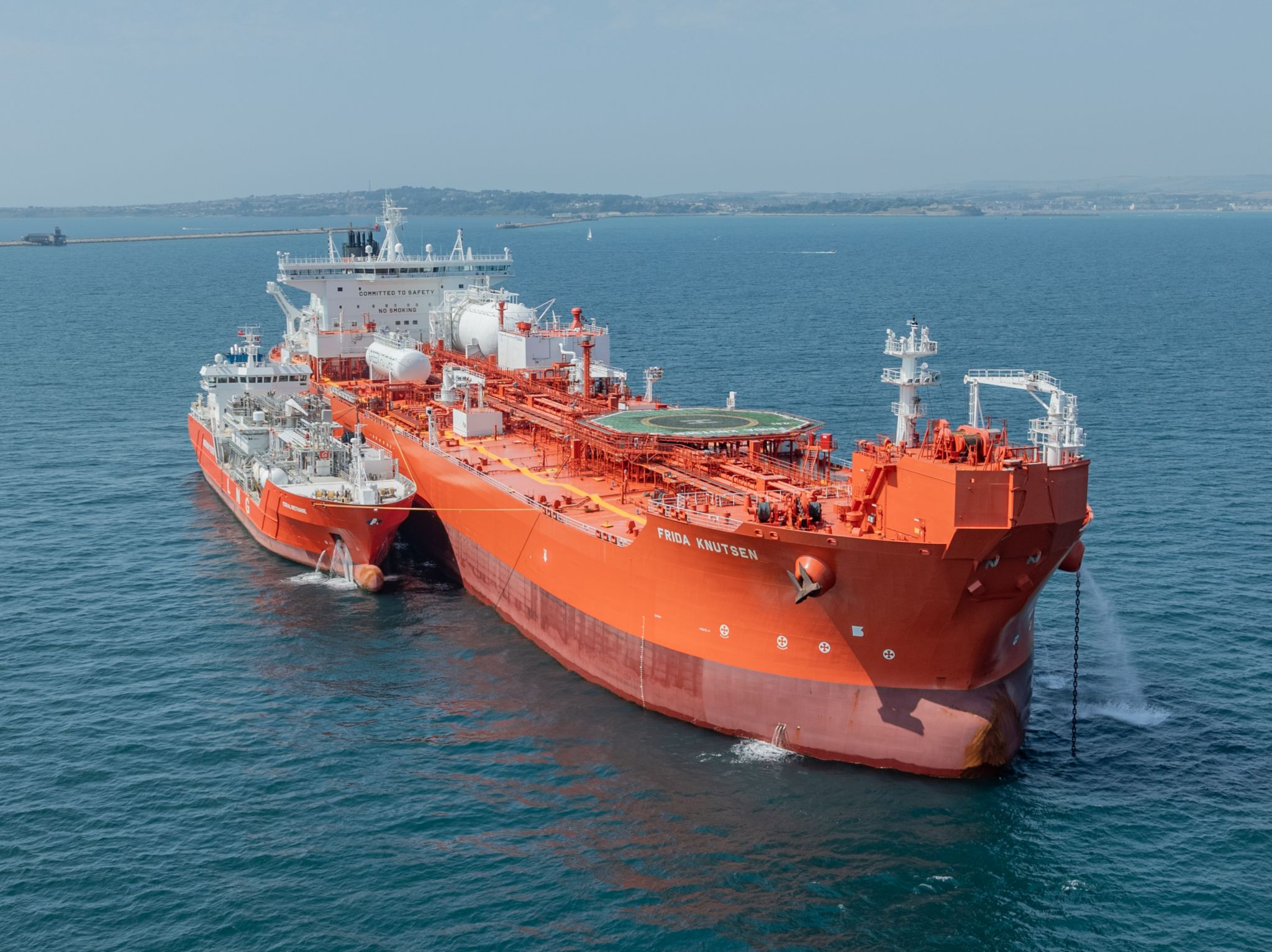 Shell expands LNG bunkering network