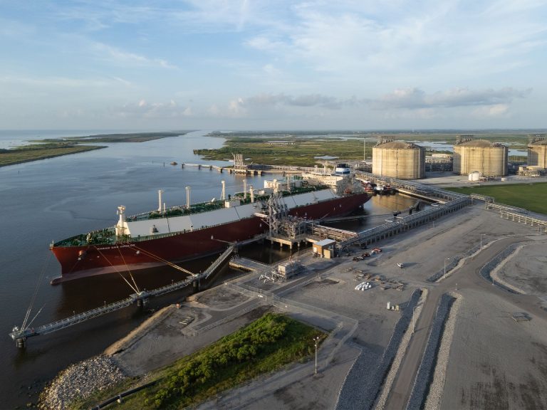 Cameron LNG seeks FERC extension for expansion project