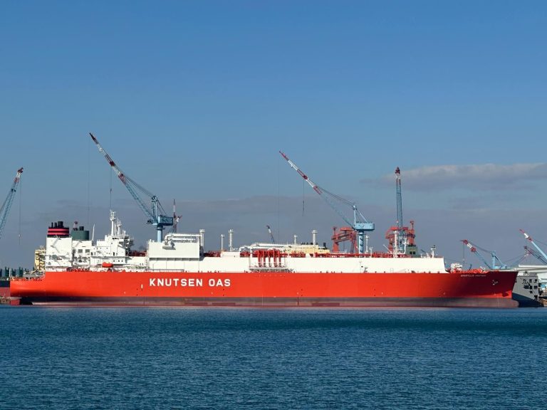 Knutsen inks LNG carrier charter deals with Equinor, Eni, and SEFE