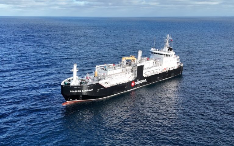 Stabilis takes on charter Seaspan's LNG bunkering vessel