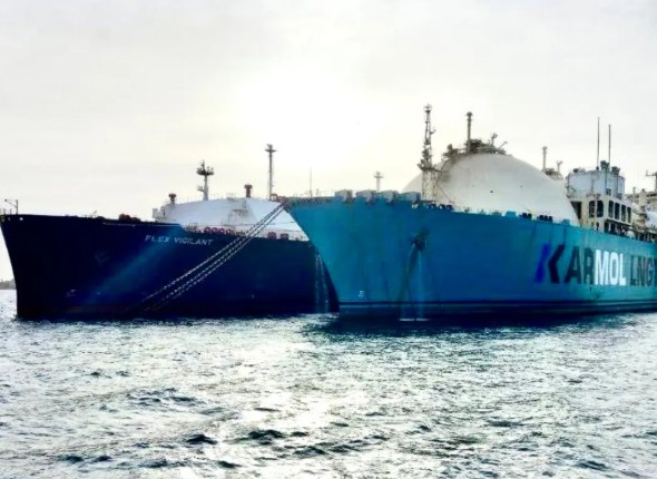 China's CNOOC delivers its first LNG cargo to Senegal