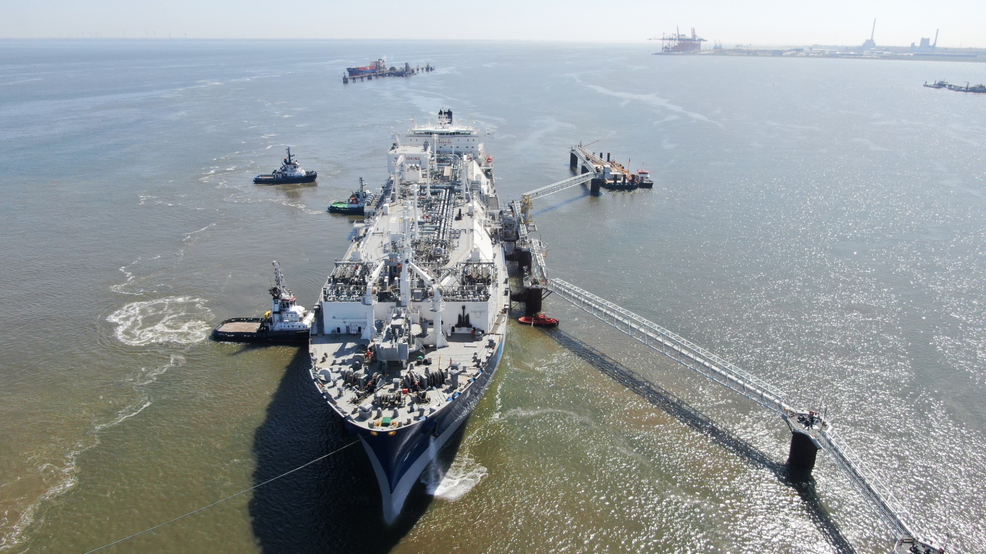 German LNG terminal operator boosts regas volumes in 2025