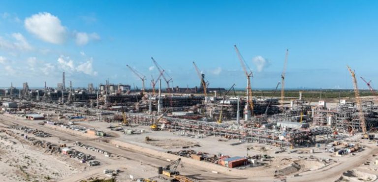 Cheniere gets DOE non-FTA approval for two Corpus Christi midscale trains