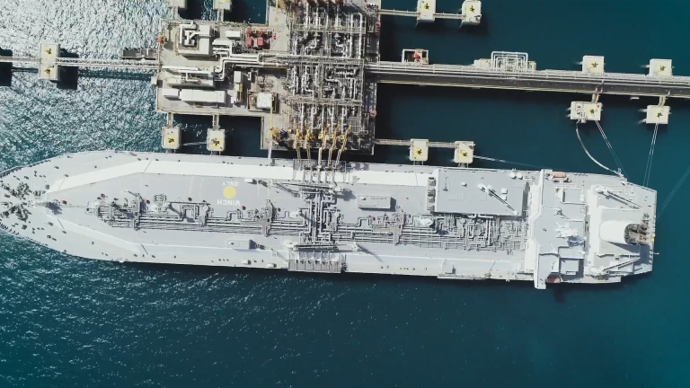 Seapeak sells steam LNG carrier
