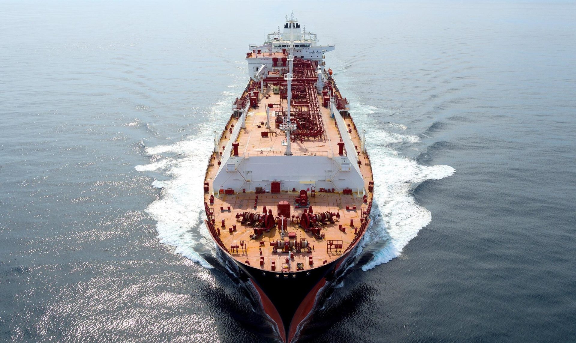 Atlantic and Pacific LNG shipping rates