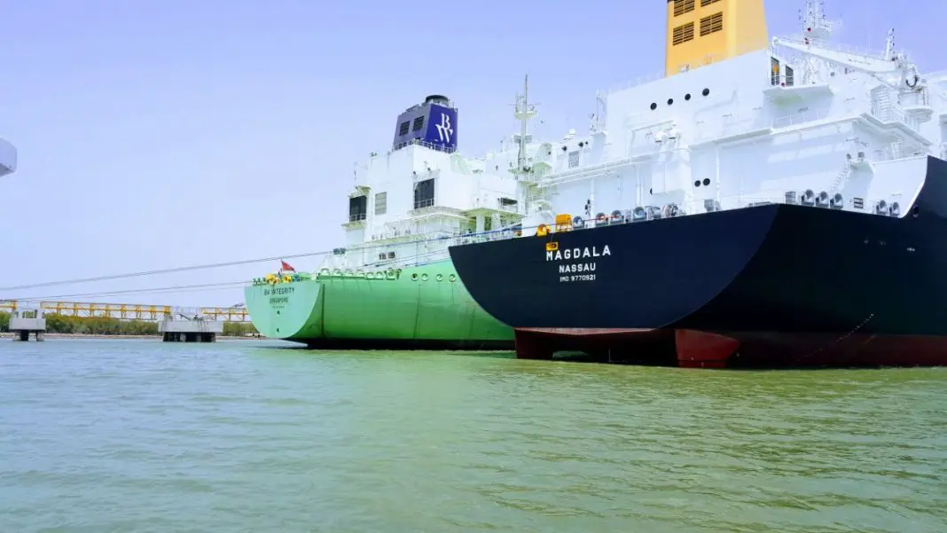 BP submits lowest bid in Pakistan LNG tender