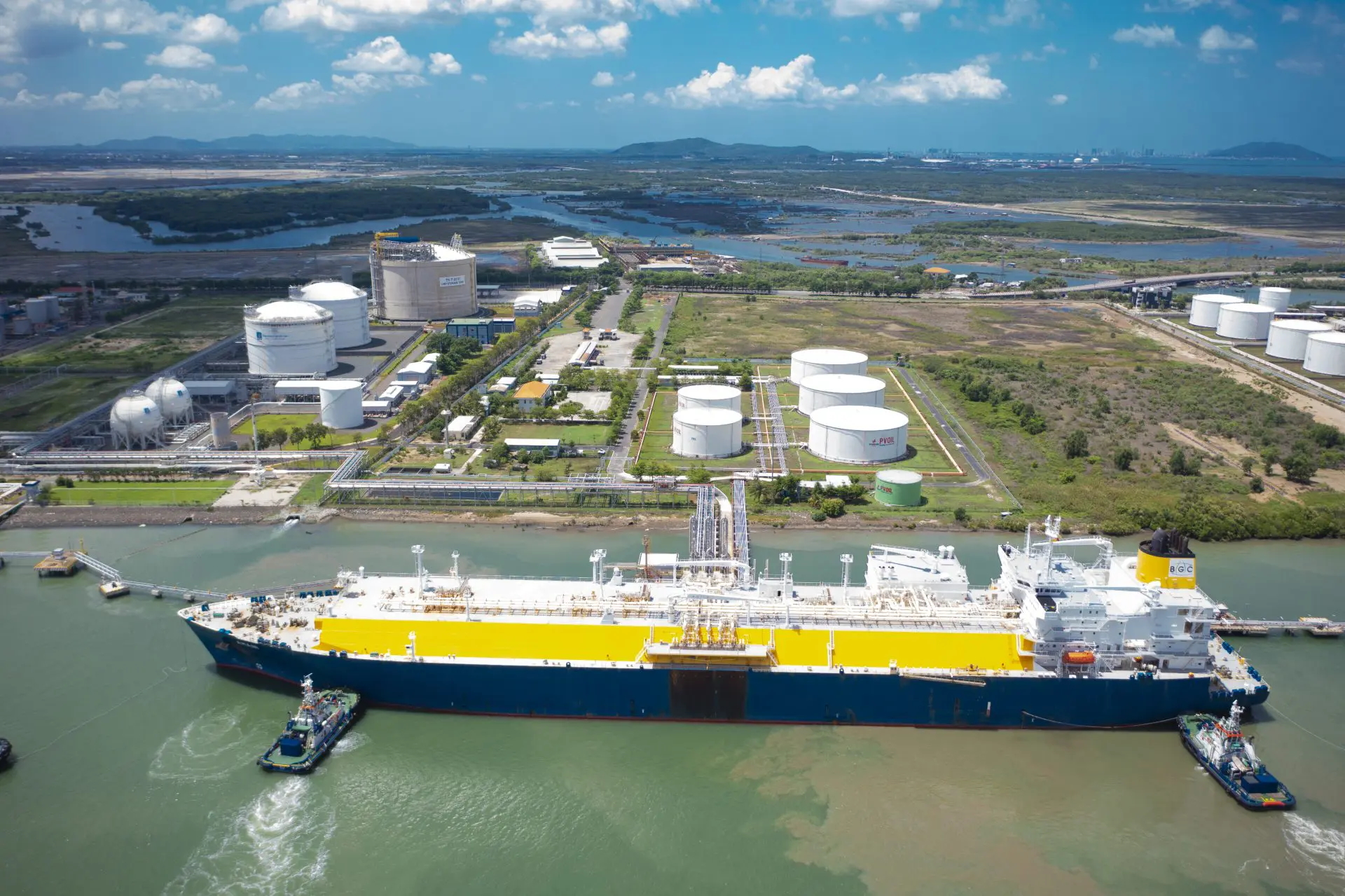 PetroVietnam, Nebula to strengthen LNG cooperation